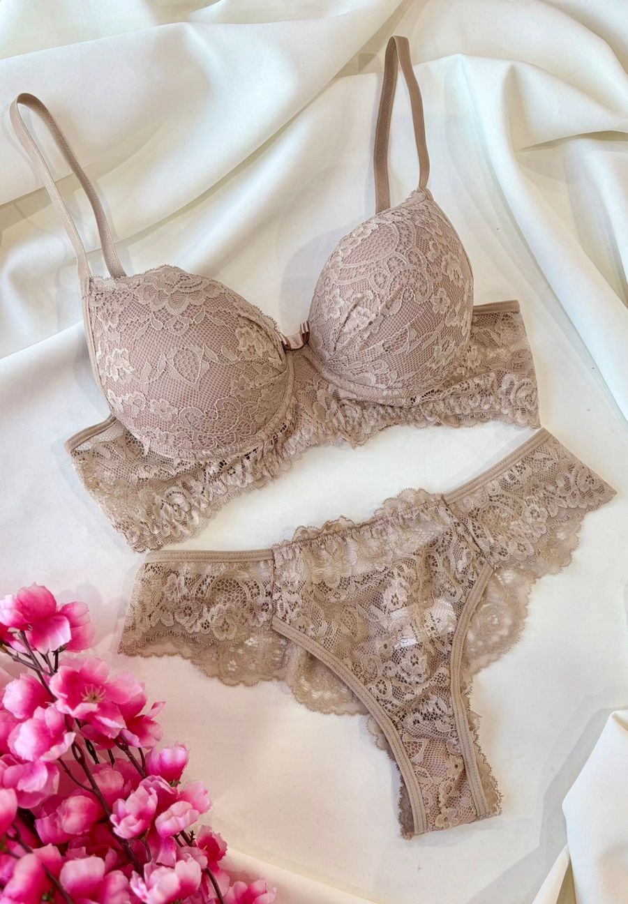 Conjunto de Renda Chocolate